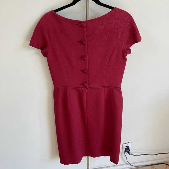 Tom And Linda Platt Red Dress - Picture 4 of 5